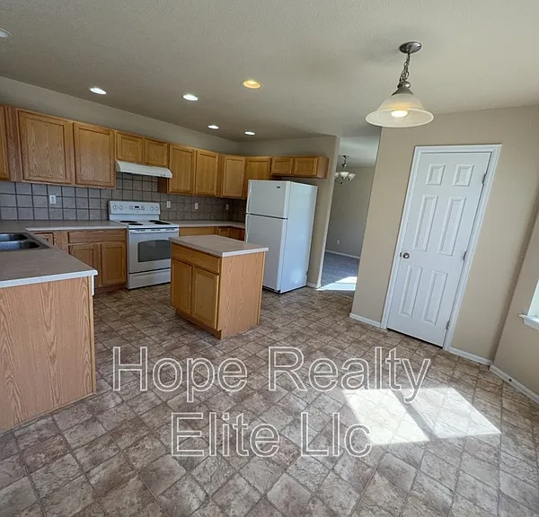 12119 Point Reyes Dr — Photo 4