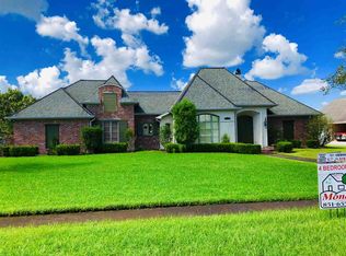 204 Lake Decade Ct, Houma, LA 70360