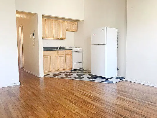 Rented by AJ Clarke | media 7