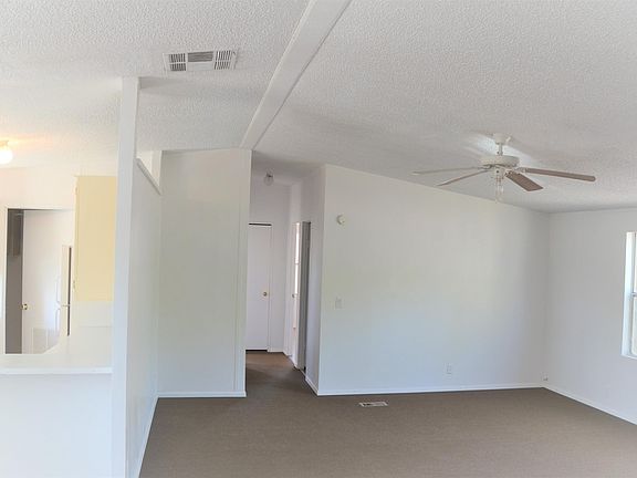 5th image of 413 Blaylock Ln NE