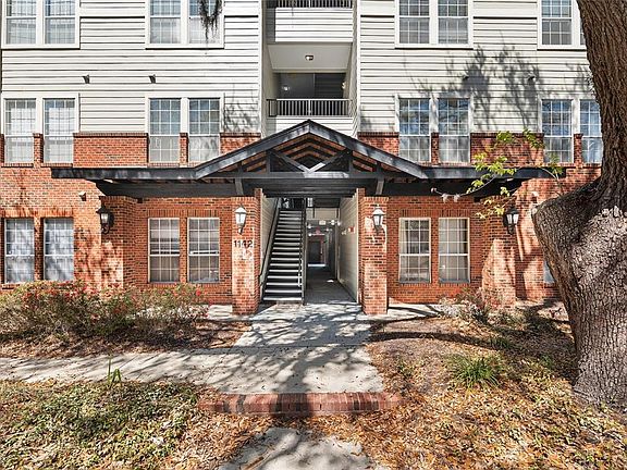 3rd image of 1142 SW 9th Rd APT 402