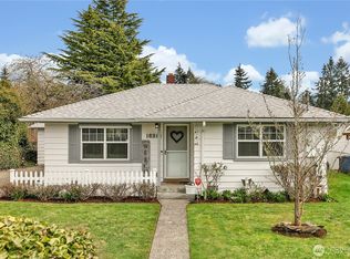 16214 15th Ave SW, Burien, WA 98166