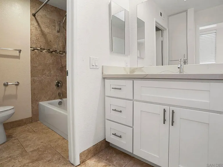 4435 Nobel Dr #41 — Photo 4