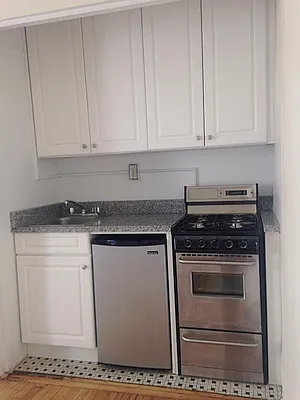 Rented by Yorgan Group, LLC | media 37