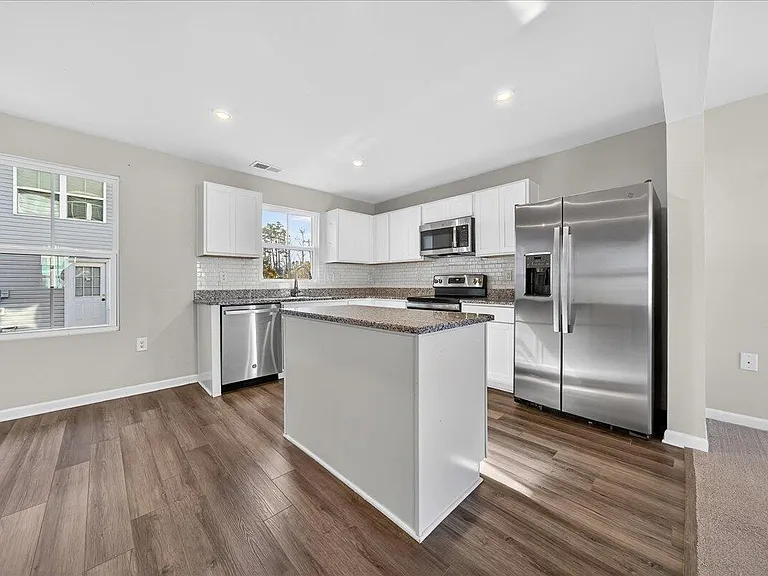 3009 Soft Breeze Dr — Photo 8