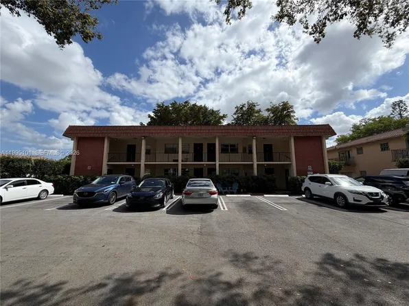 8604 NW 35th St APT 102, Pompano Beach, FL 33065