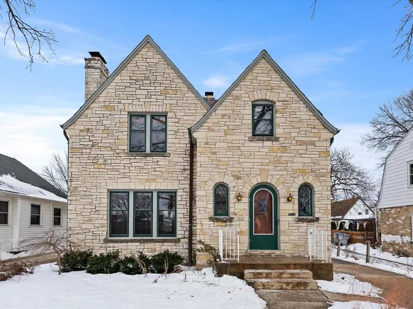 402 North 74th STREET, Milwaukee, WI 53213