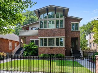 1006 Darrow Ave, Evanston, IL 60202