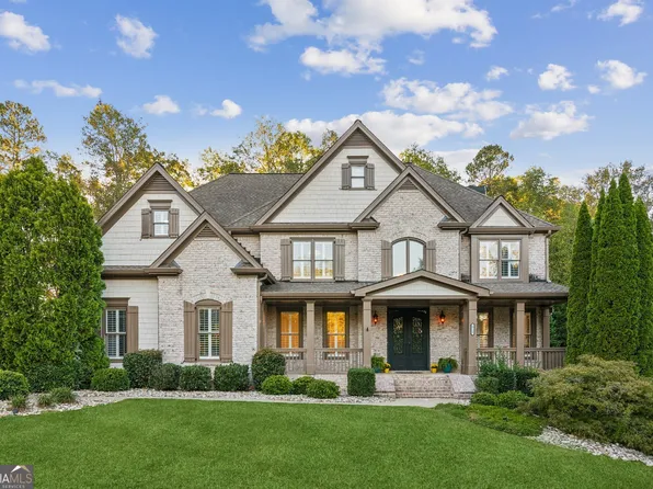 2725 Castel Ln, Cumming, GA 30040