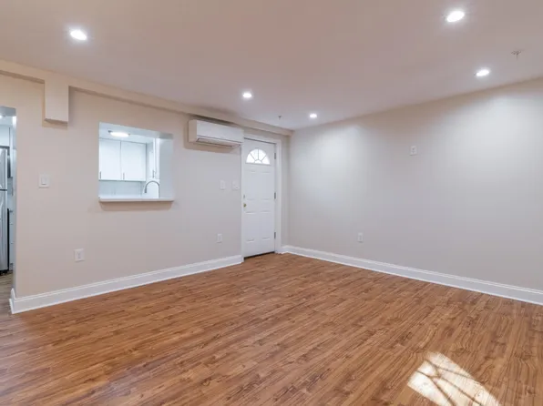 1620 C St NE, Washington, DC 20002