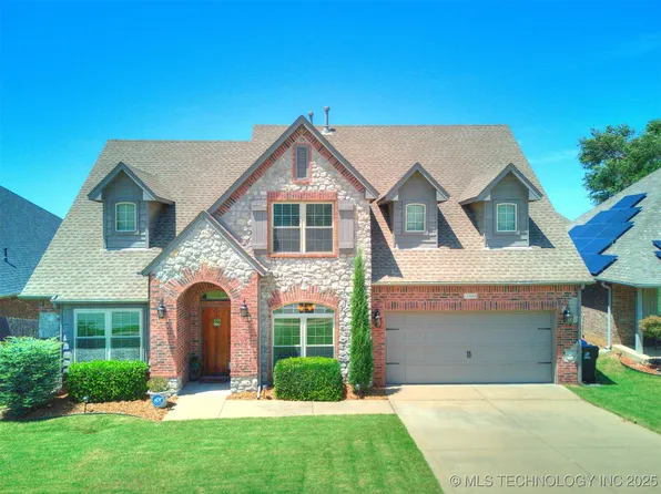 1004 W Elmira St, Broken Arrow, OK 74012