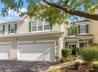 2755 McClennan Ct, Naperville, IL 60563
