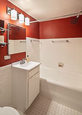 5th image of 5 Tudor City Pl APT 702