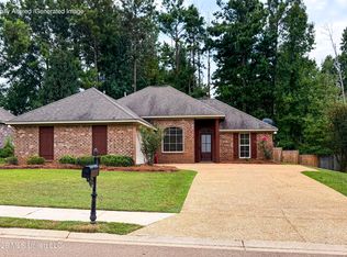 154 Notting Hill Pl, Canton, MS 39046