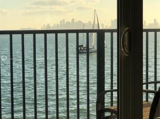 1820 S Treasure Dr APT 305B, North Bay Village, FL 33141
