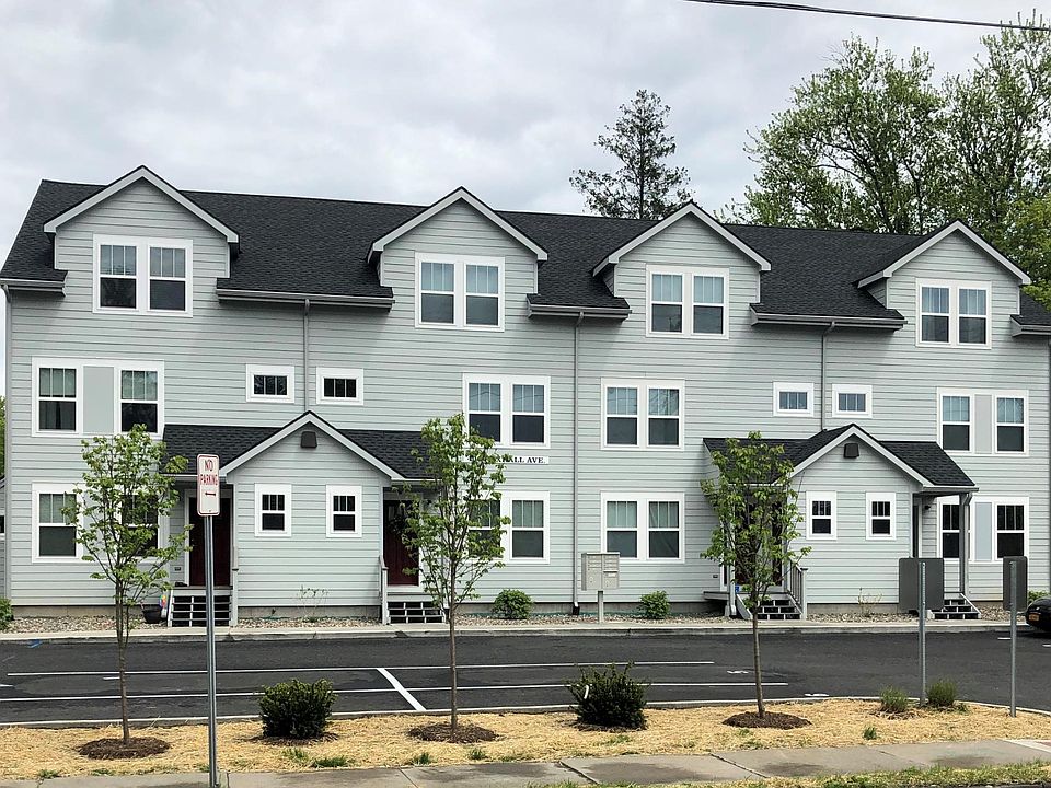 400 Foxhall Ave APT 2, Kingston, NY 12401 Zillow