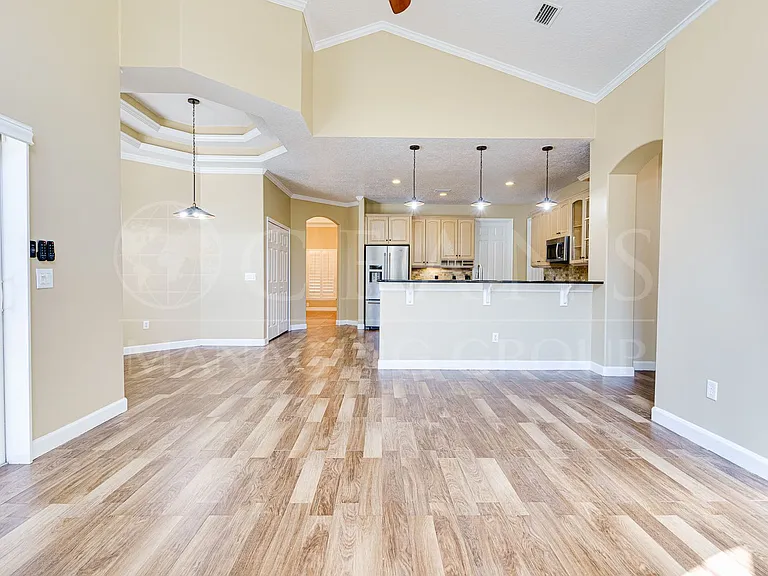 4013 Cree Dr — Photo 14