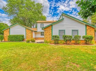 2211 Twisted Oak Dr, Norman, OK 73071