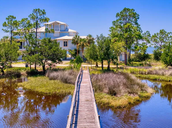 2904 Hidden Beaches Rd, Carrabelle, FL 32322