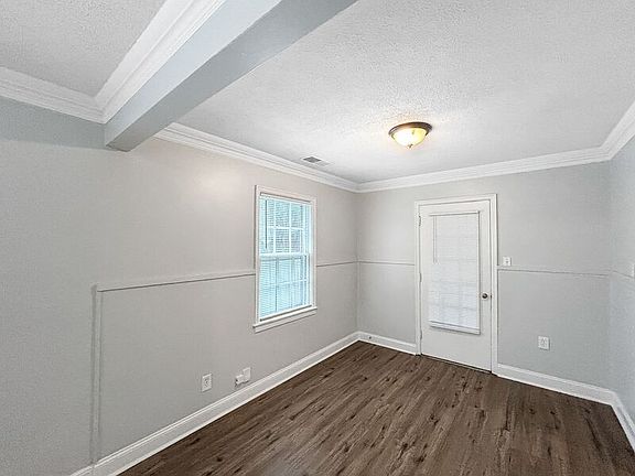 2nd image of 4297 Leatherwood Ave
