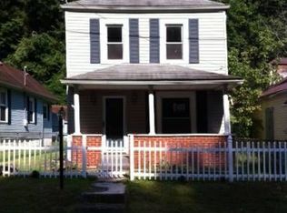 383 Happy Hollow Rd, Kenova, WV 25530