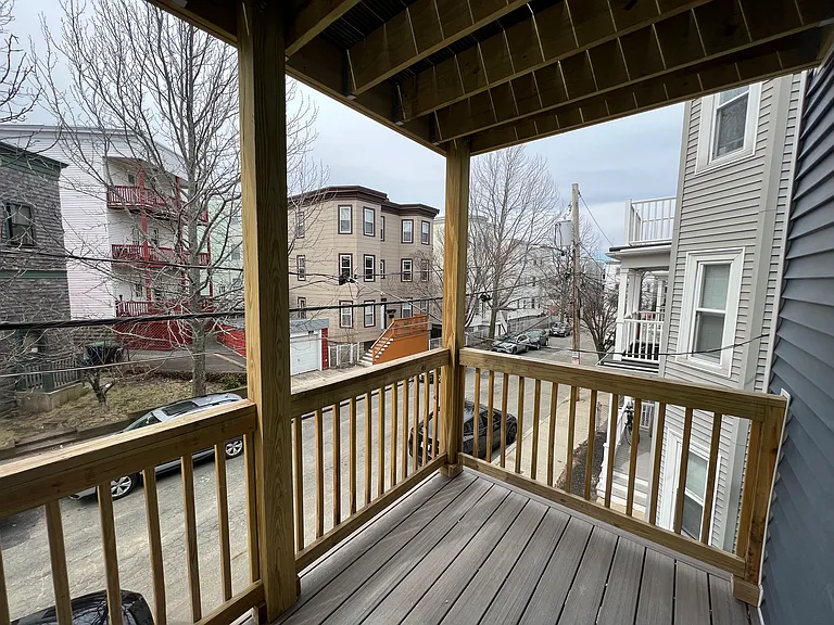 17 Harold St #2 — Photo 8