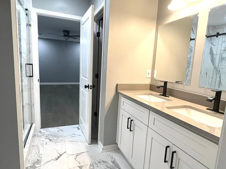 1884 Shamrock Dr — Photo 14