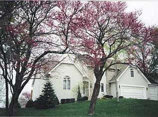 9300 NW 80th St, Weatherby Lake, MO 64152