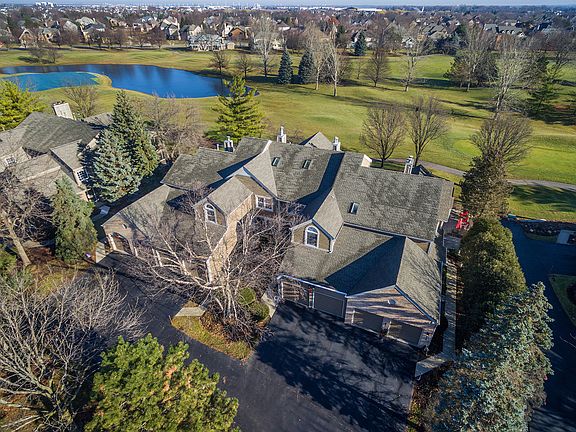 3rd image of 1592 Aberdeen Ct #1592