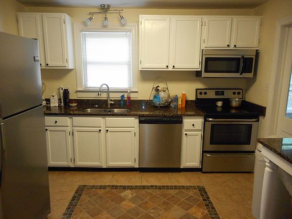 2nd image of 2313 Homeview Dr