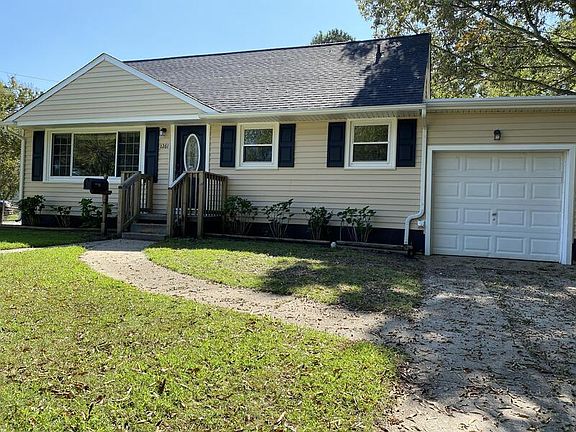 2nd image of 1216 River Oaks Dr