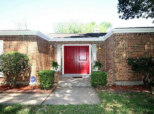 5910 Par Four Dr, Houston, TX 77088