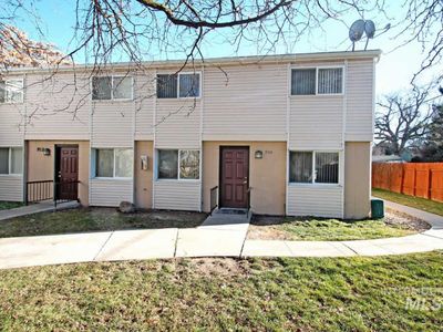 950 S Curtis Rd, Boise, ID, 83705