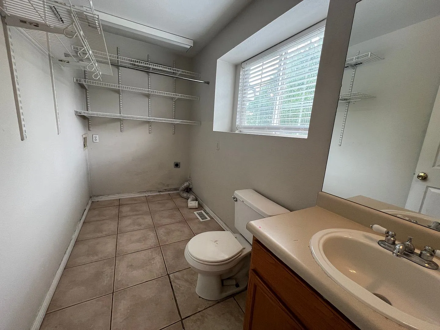 3 Bedrooms 2.5 Bedroom Townhome in Quail Run Coming Soon! **Move-In Special** — Photo 3