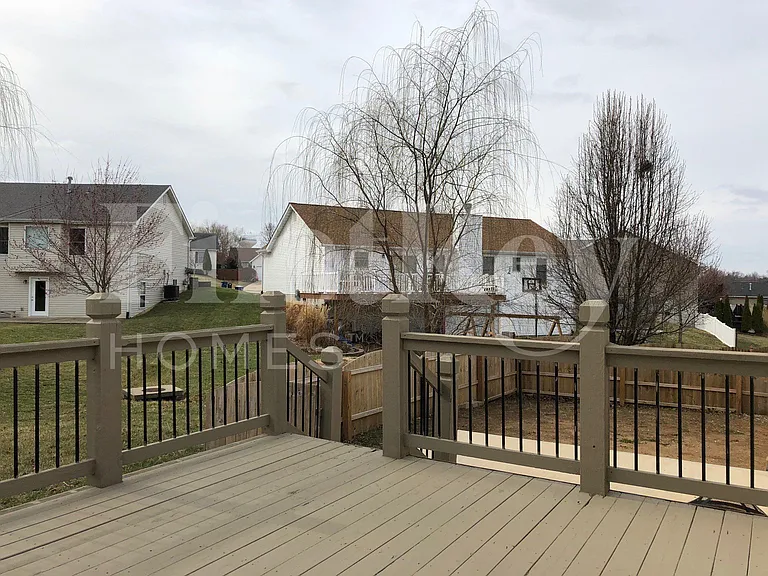 1503 Jordan Lee Ct — Photo 36