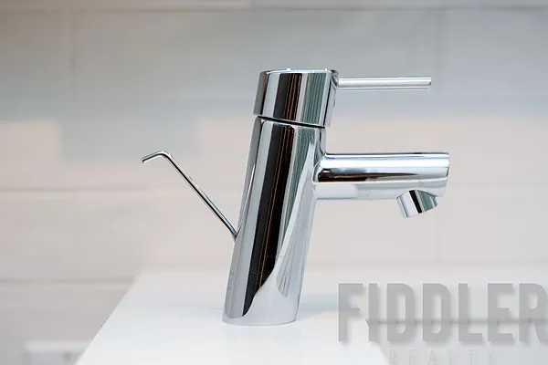 Rented by Fiddler Realty | media 36