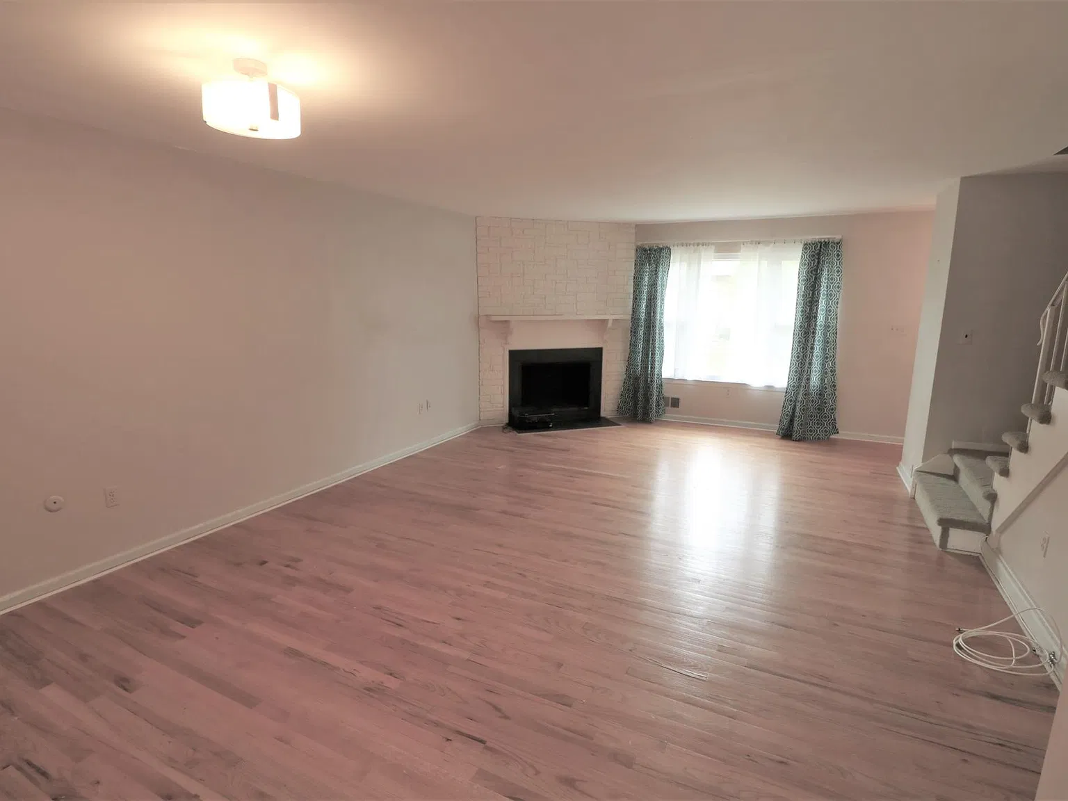 2 bed, 2.5 bath, $3,100 — Photo 2
