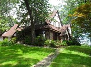 439 Park Ave, Providence, RI 02910