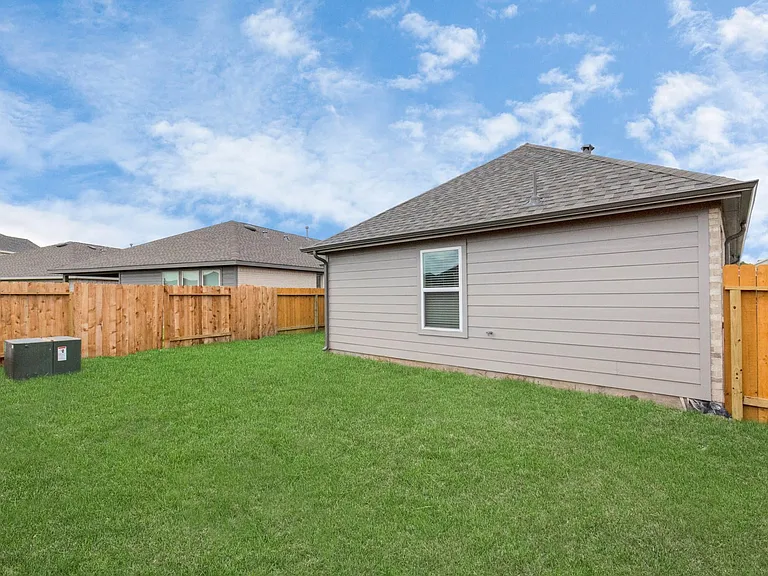 3443 Hughes Meadow Way — Photo 28