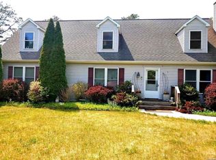 50 Gravel Hill Rd, Hampton Bays, NY 11946