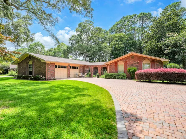 103 Bahia Vista Dr, Niceville, FL 32578