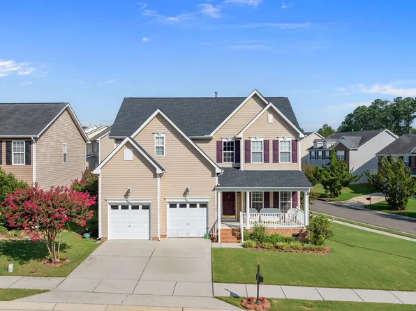 504 Thistlegate Trl, Raleigh, NC 27610