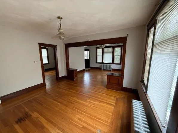 729 Academy Ave Floor 1, Providence, RI 02908
