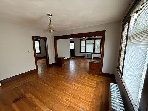 729 Academy Ave #1 Photo 1