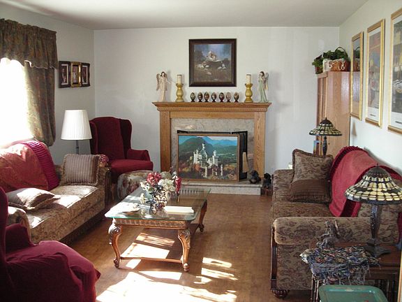 3rd image of 1335 Masten Ave