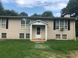 1777 Bethlehem Church Rd, Grantville, GA 30220