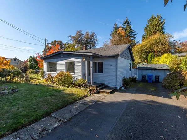 483 Beech Ave, Duncan, BC V9L 3J8