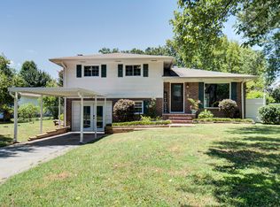347 Serena Dr, Hixson, TN 37343
