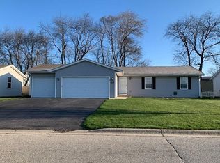 619 Winfield Dr, South Beloit, IL 61080