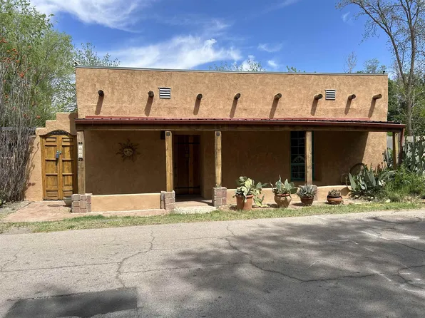 106 Durazno St, Tularosa, NM 88352